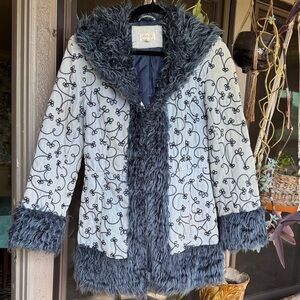 ❌ SOLD ❌ Denim Penny Lane Coat Faux Fur Trim Jean Jacket Blue Embroidered 90s